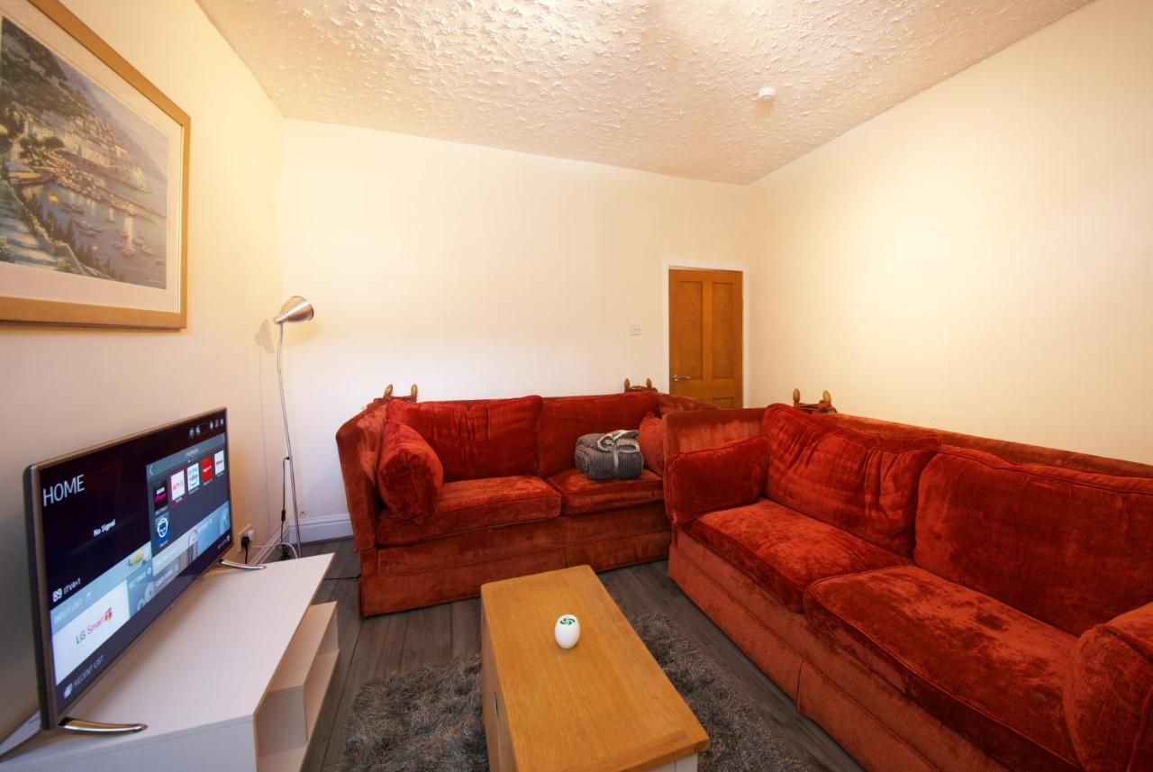 Crystal House 10Min To Manchester City Centre Ideal For Work And Leisure Ngoại thất bức ảnh