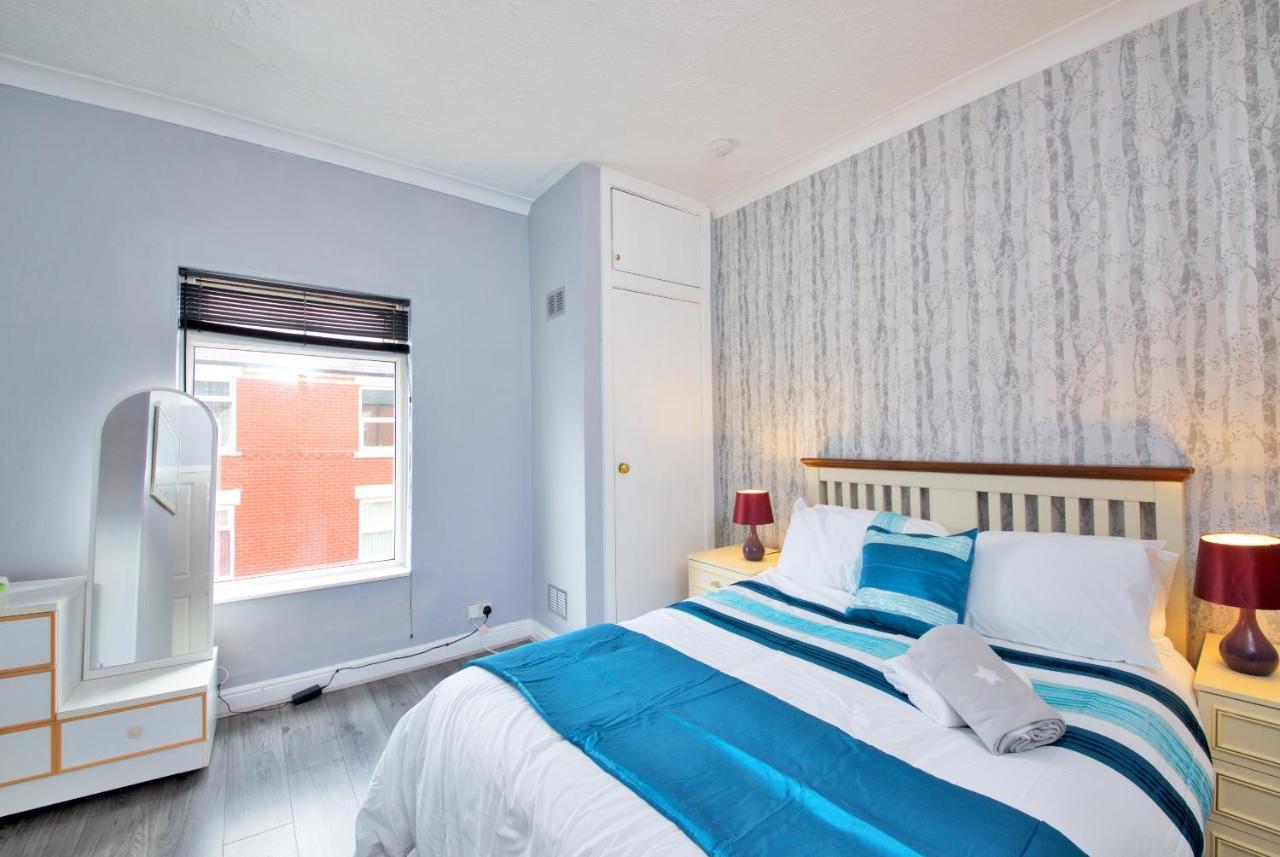 Crystal House 10Min To Manchester City Centre Ideal For Work And Leisure Ngoại thất bức ảnh