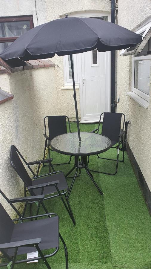 Crystal House 10Min To Manchester City Centre Ideal For Work And Leisure Ngoại thất bức ảnh